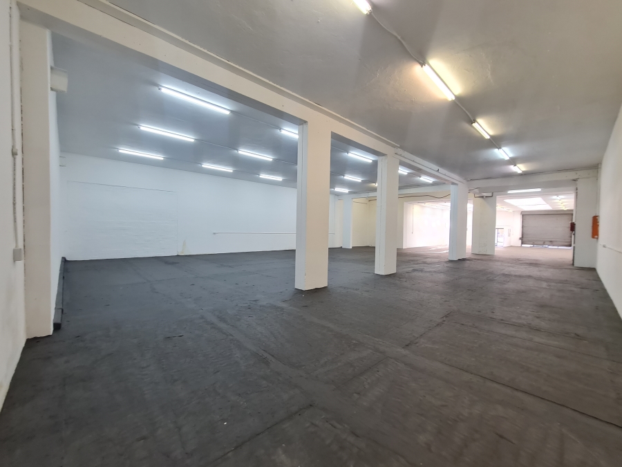 To Let commercial Property for Rent in Maitland Western Cape